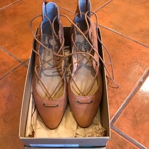 Lucky Brand Strapy flats 8.5